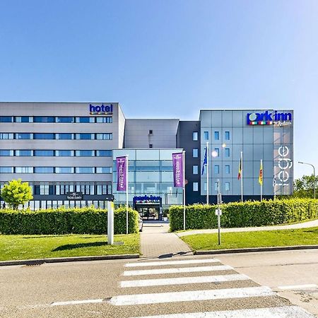 Park Inn By Radisson Liege Airport Grâce-Hollogne Exteriör bild