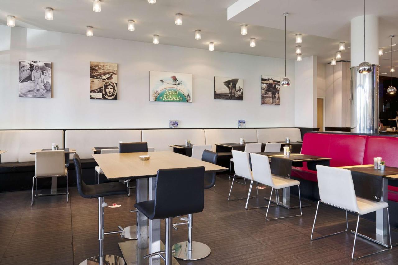 Park Inn By Radisson Liege Airport Grâce-Hollogne Exteriör bild