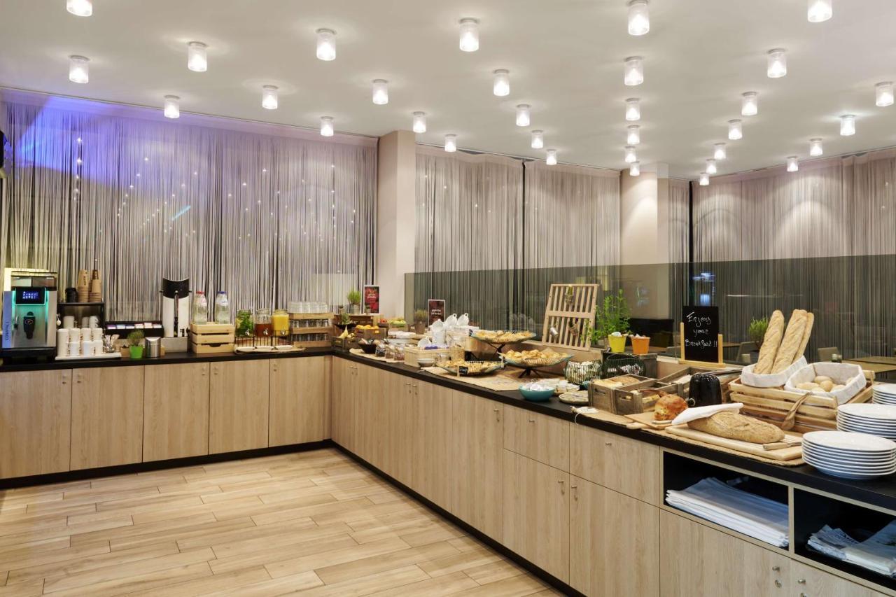 Park Inn By Radisson Liege Airport Grâce-Hollogne Exteriör bild