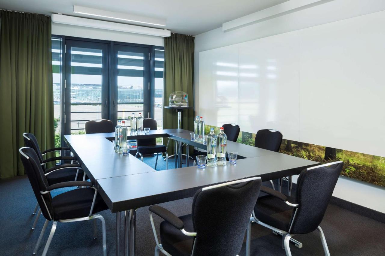 Park Inn By Radisson Liege Airport Grâce-Hollogne Exteriör bild